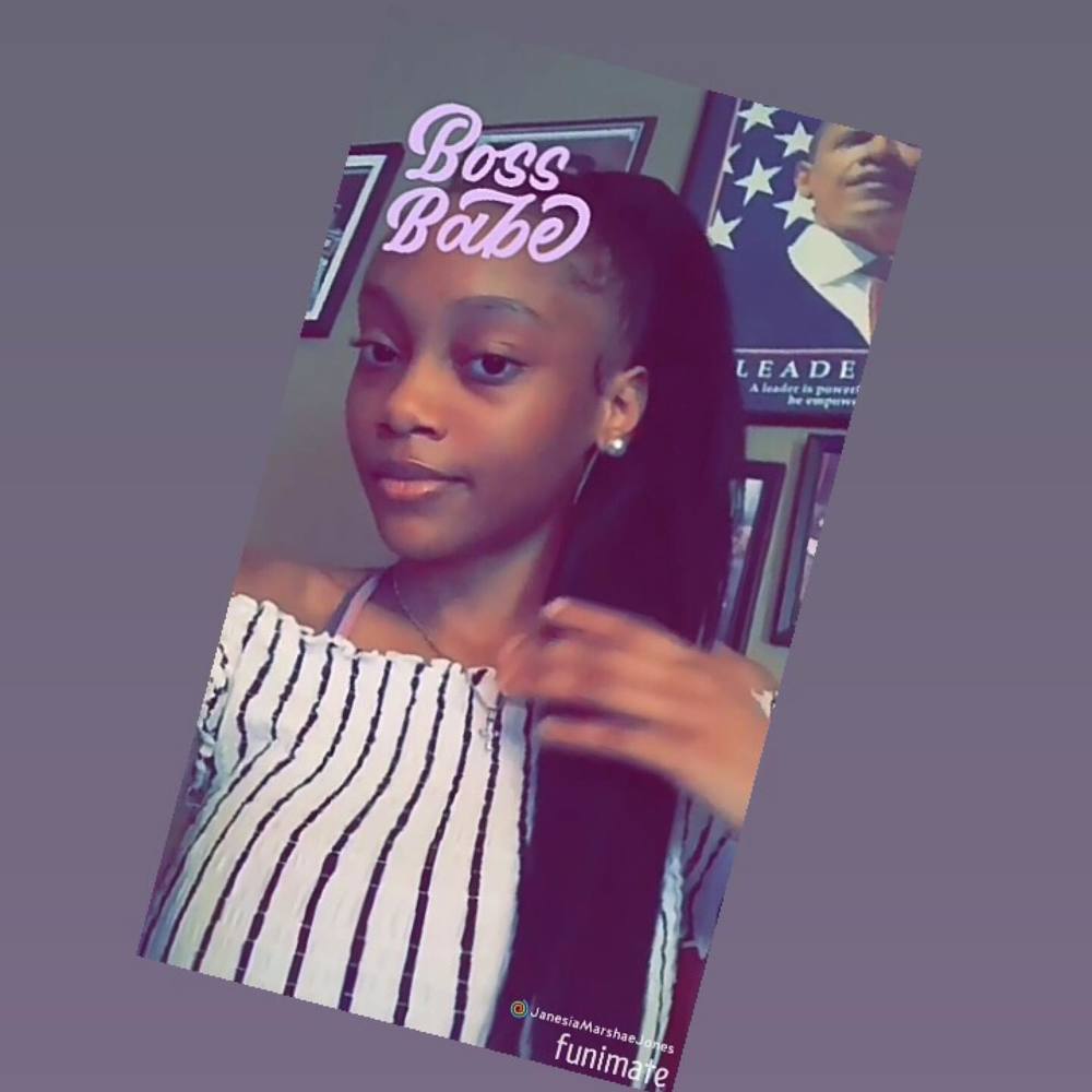 Meet your Posher, Janesia